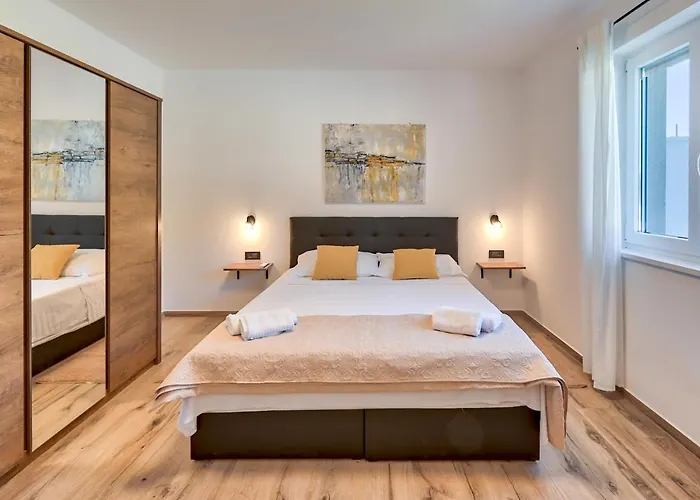 Monte Vernal וילה פולה